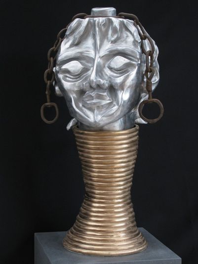 AFRIKANISCHER TRAUM • 2008 • Aluminium, Bronze, Eisen • Höhe 72 cm